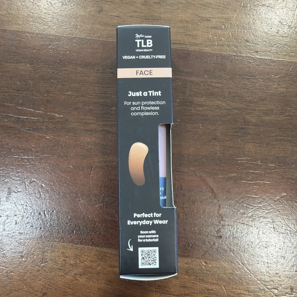 TLB Face Just a Tint 3-in-1 Tinted Skin Conditioner SPF11 -Honey Dip 1.0 fl oz